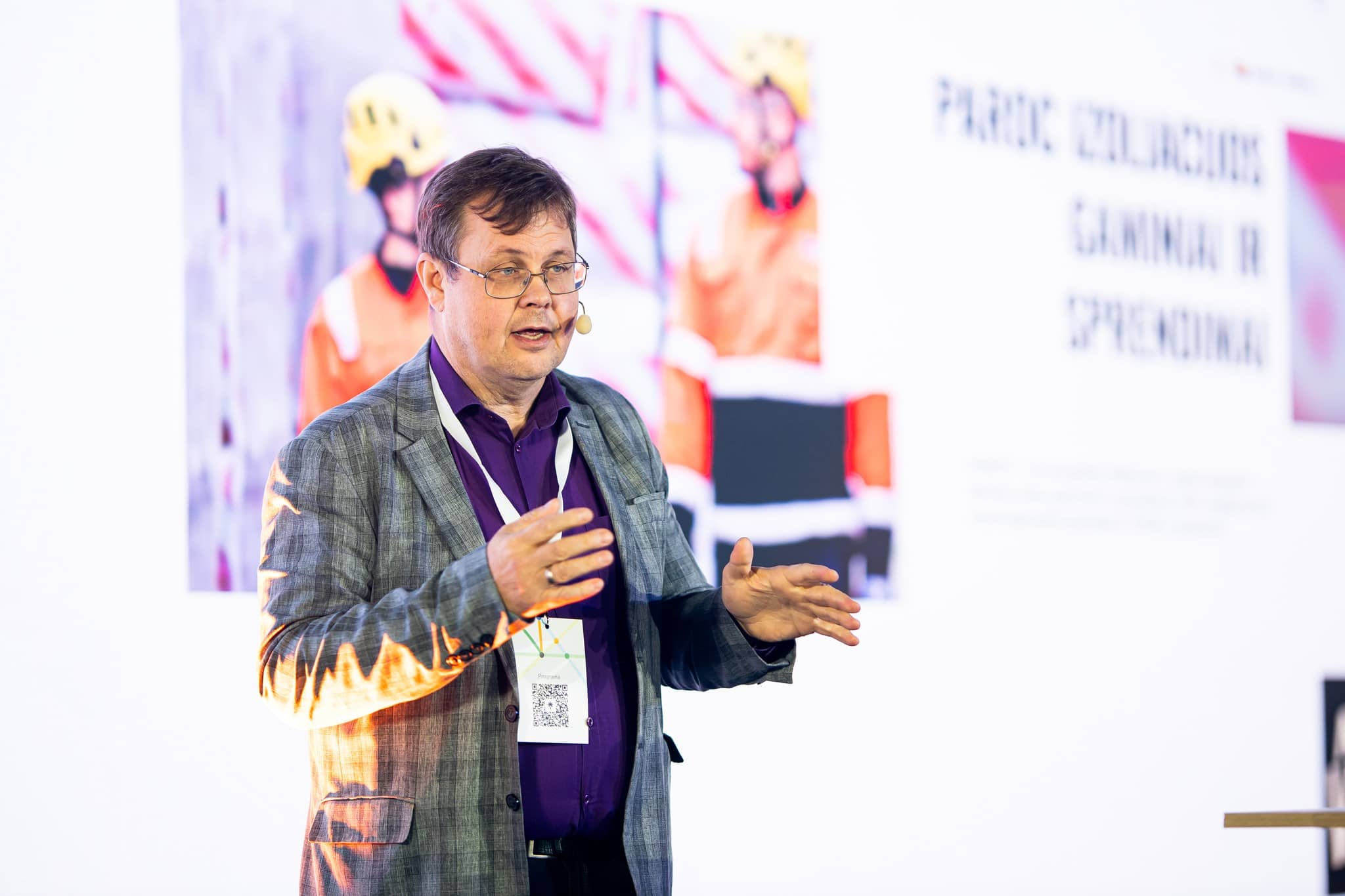 Vilniaus universiteto Geomokslų instituto profesorius Egidijus Rimkus aptarė miestų vaidmenį kovos su klimato kaita kontekste. Aplinkos ministerijos nuotr.