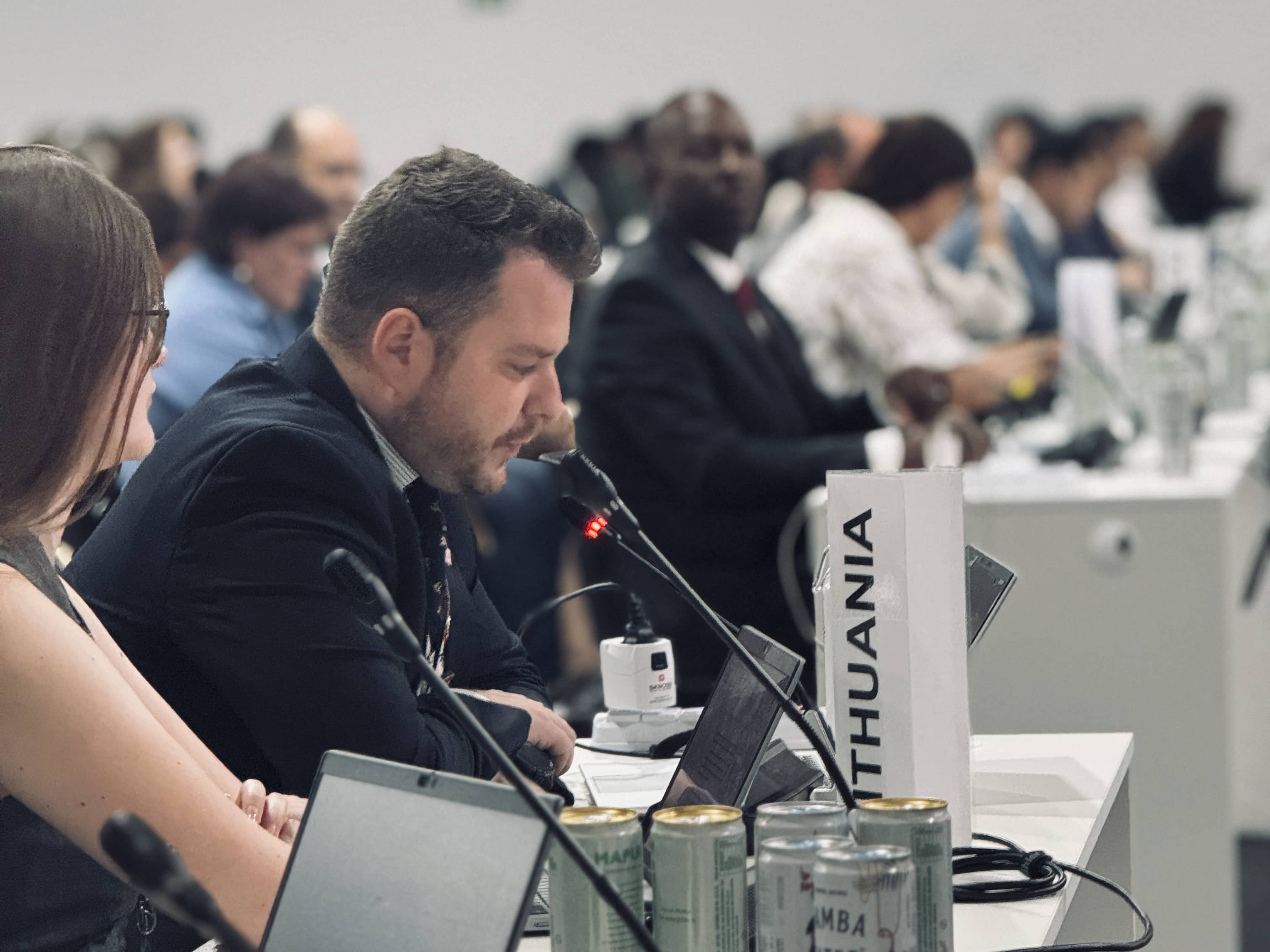 Aplinkos ministras Kastytis Žuromskas kalba COP30 konferencijoje Beléme, Brazilijoje (Aplinkos ministerijos nuotr.).